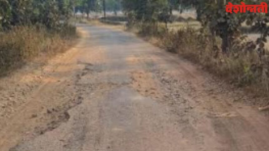 Kavadsi-Macharna Road
